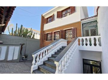 Casa · 210m² · 5 Quartos · 4 Vagas · Sobrado à venda com 04 quartos no Jd.São Paulo.