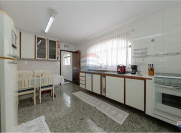 Casa · 173m² · 3 Quartos · 4 Vagas · Sobrado 173 m²,3 dormitórios, 4 vagas, 1 suíte a venda na Vila Gustavo