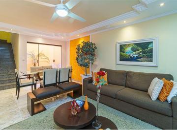 Casa · 196m² · 3 Quartos · 3 Vagas · Sobrado com 3 dormitórios um deles transformado em closet à venda, 196 m² por R$ 942.000 - Tucuruvi 