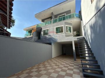 Casa · 181m² · 3 Quartos · 4 Vagas · Sobrado com 3 suítes, 4 vagas e quintal na Vila Nova Mazzei – 185m² por R$ 660 mil