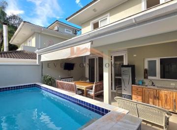 Imagem do Imóvel · Casa com piscina em condomínio fechado à venda com 4 suítes, 250m² e 3 vagas