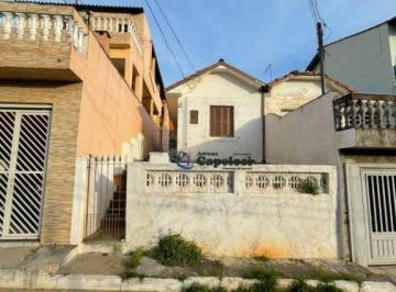 64e4bddc28fd0534a6890f886c10e0d587d32f64 · Casa com 1 dormitório à venda  em terreno 5,50 x 24 com amplo quintal  nos fundos do imóvel - Fregue