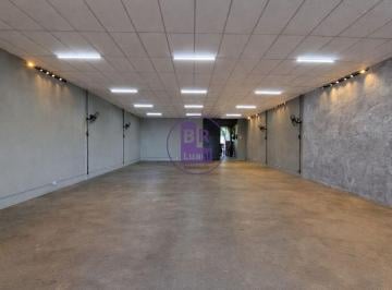 Comercial · 300m² · Barracao Comercial Amplo com Acesso Estrategico a PR-445 e PR-369.