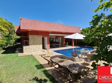 Casa · 300m² · 4 Quartos · Casa de Alto Padrao em Itacimirim - Porteira Fechada - 4 suites