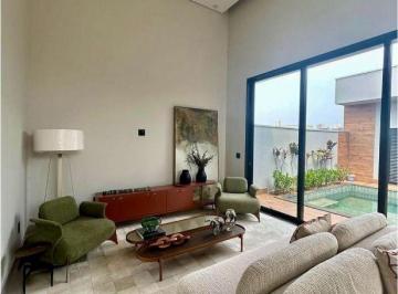 Casa · 246m² · 3 Quartos · 3 Vagas · Casa de alto padrao com 3 suites e piscina em Aracatuba