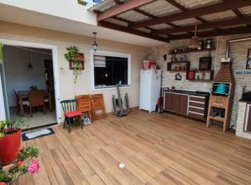 Casa · 92m² · 3 Quartos · 2 Vagas · Casa Padrão em Lauro de Freitas