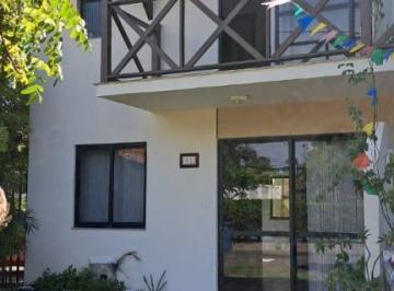 Casa · 104m² · 3 Quartos · 2 Vagas · Casa Padrão em SALVADOR