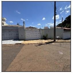 Photo_0 · 
                Oportunidade Única em JABOTICABAL - SP | Tipo: Casa | Negociação: Leilão  | Situaçã