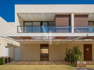Casa · 152m² · 3 Quartos · 3 Vagas · Casa no contrapiso com 152m2 sendo 3 suítes - Para você reformar como quiser - Alpha House