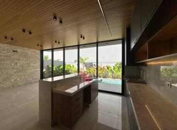 74470f2ad348fad42d37271d163c28dabca404ea · Casa à Venda de 04 Quartos sendo todos Suítes no Bairro Vila do Golf em Ribeirão Preto com Gourmet.