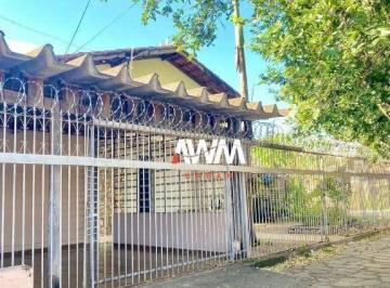 0bcf0f6cb38f9698741c986da382ec203e95e3cd · Casa Residencial 3/4 sendo 2 suítes no Setor Leste vila Nova