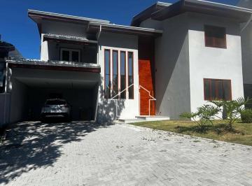 f70ec4592adcfa31093ad6f47e4d9d0ca5586a48 · Casa Condomínio Aquarius -  II  Em São José dos Campos - SP.