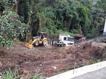 8dbea29cba9ff9bbae52c46673e3b8c905ea85f9 · Terreno à venda, 438 m² por R$ 270.000,00 - Recanto de Itaipuaçu - Maricá/RJ