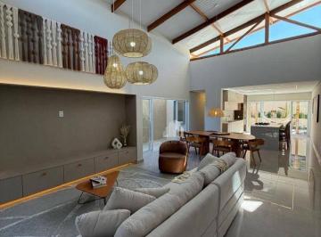 f7c9d7b2eea21d6d949d6bb91a4421918615cd2b · Casa de Alto Padrão com 3 Suítes, Home Office e Piscina Aquecida no Condomínio Florença em Nova Odes