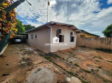 Casa · 120m² · 3 Quartos · 3 Vagas · Casa em Terreno único próximo do Terminal Júlio de Castilho