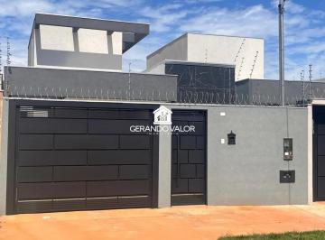 Casa · 130m² · 3 Quartos · 3 Vagas · Imóvel Moderno com 3 Suítes, Piscina e Planejados - Alto Padrão no Rita Vieira
