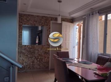 Casa · 125m² · 2 Quartos · 2 Vagas · Sobrado com 02 dormitórios, quintal com churrasqueira