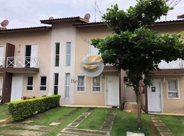 Casa · 65m² · 2 Quartos · 2 Vagas · 2 dormitórios, quintal coberto, semi isolada, corredor, 2 vagas.