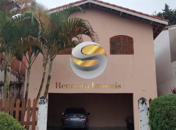 Casa · 160m² · 3 Quartos · 4 Vagas · Casa isolada com quintal, grande potencial com espaços amplos