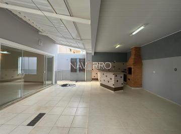 1 · Casa de condomínio com 300 m², 3 quartos sendo 1 suíte à venda no Condomínio Lago da Boa Vista.