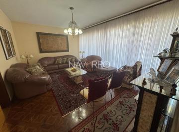 1 · Casa com 267 m², 2 quartos sendo 1 suíte à venda no bairro Vila Trujillo.