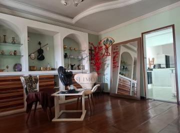 img1 · CASA 3 QUARTOS, 2 SUÍTES E 2 LOJAS - ACEITA FINANCIAMENTO