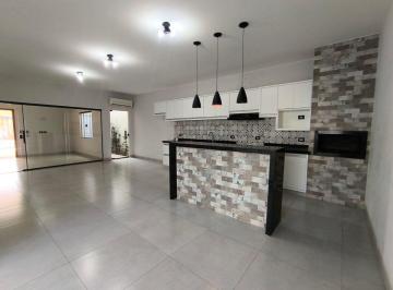 Casa de 2 quartos, Mirassol · Casa com 2 quartos e 220 m² à venda no Bairro Regissol