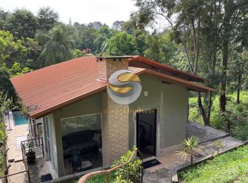 Casa · 460m² · 5 Quartos · 4 Vagas · 05 suítes, Piscina, lareira. Estuda permuta