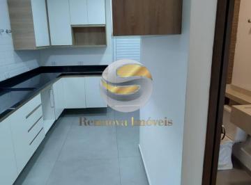 Casa · 135m² · 3 Quartos · 2 Vagas · 03 dormitórios, 01 Suíte, cozinha planejada, excelente padrão, km.21..
