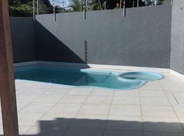 Casa de 3 quartos, Salvador · Fabulosa Casa ITAPUAN 3/4 suíte duplex 2 vagas varandão lavabo mobiliada piscina quiosque