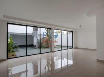Casa · 360m² · 3 Quartos · 3 Vagas · Casa com 3 suítes 3 vagas a venda na Granja Julieta