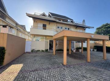 Casa de 4 quartos, Peruíbe · Casa frente mar em Peruíbe - R$ 1.400.000,00.