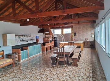 Casa · 140m² · 3 Quartos · 4 Vagas · Casa à Venda com Área Gourmet e 3 Dormitórios no Jardim Ana Cláudia, Votorantim