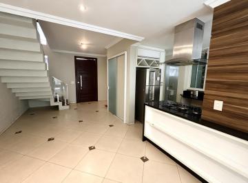 Casa · 140m² · 3 Quartos · 2 Vagas ·
Casa em Condominio Mobiliada com móveis planejados e eletros, 3 Qua