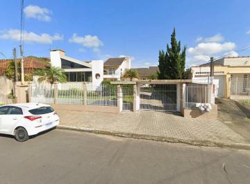 Casa · 250m² · 3 Quartos · 2 Vagas · Casa 250m² - Piscina- B. Centro - Est. Velha