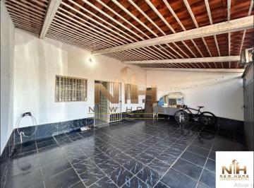 Casa · 73m² · 2 Quartos · 2 Vagas · OPORTUNIDADE! CASA COM LOCALIZAÇÃO ESTRATÉGICA