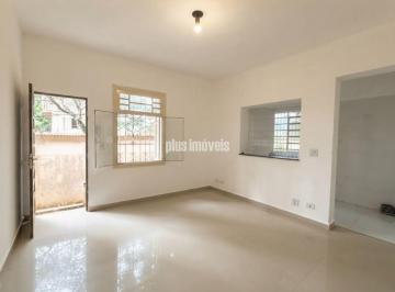 Casa · 240m² · 4 Quartos · 4 Vagas · Ideal p renda!!Rendimento de R$11 mil reais !!! Metrô!!!quintal!!!