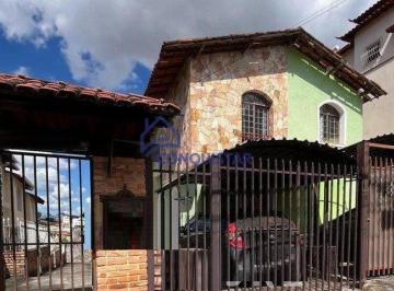 Casa · 83m² · 3 Quartos · 1 Vaga · Oportunidade no bairro Copacabana!!