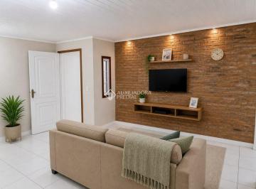 Casa · 115m² · 3 Quartos · 1 Vaga · Casa a Venda na Vicentina com amplo Terreno
