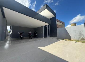 Casa de 4 quartos, Vicente Pires · Casa de Alto Padrão com 4 Suítes e Piscina na Rua 04 – Vicente Pires
