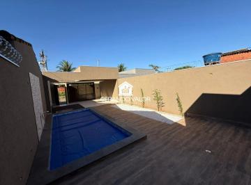 Casa · 120m² · 3 Quartos · 2 Vagas · Piscina, Área Gourmet e Suíte