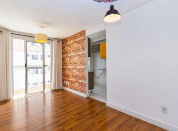 Apartamento de 3 quartos, Curitiba · Apartamento de 2 quartos, 1 vaga, a venda no Pinheirinho