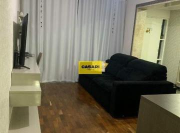 Casa · 133m² · 3 Quartos · 2 Vagas · Sobrado à venda próximo à Av. Prestes Maia com 3 dormitórios, suíte e churrasqueira