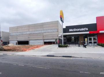 Comercial · 1000m² · 8 Vagas · Galpão para alugar, 1000 m² por R$ 40.600,00/mês - Cocaia - Guarulhos/SP