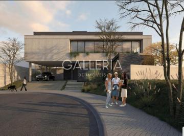 1 · Casa moderna em condomínio com 3 suítes.