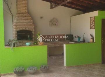 Casa · 214m² · 2 Quartos · 3 Vagas · CASA TERREA COM CLIMA DE CHÁCARA NO CORAÇÃO DO BAIRRO INDEPENDÊNCIA