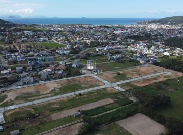Foto 01 · Terreno 360m² à venda em Garopaba/SC no Ambrósio com escritura e financiamento