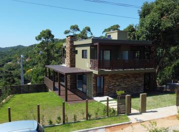 Foto 26 · Casa alto padrão à venda em Garopaba/SC na Praia da Ferrugem com vista para lagoa