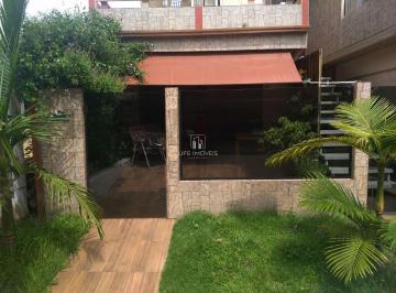 Apartamento · 55m² · 2 Quartos · Apartamento 2 Dormitórios no Centro de Garopaba | Próximo à Lagoa das Capivaras