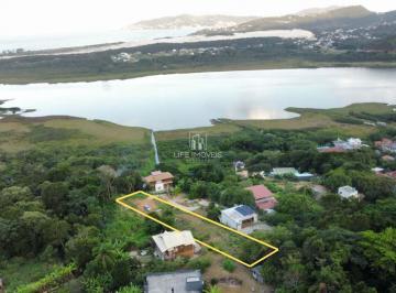 Terreno · 2000m² · Terreno 2.000m² à venda em Garopaba/SC no Macacu com vista para lagoa e mar